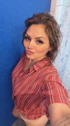 OnlyFans cuenta angiemoni10 header 2