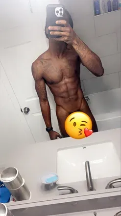 OnlyFans cuenta lilbaesar1 avatar 1