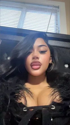 OnlyFans cuenta helovestok avatar 1