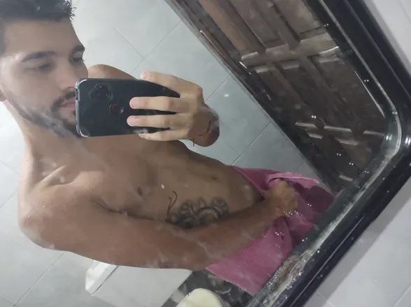 OnlyFans cuenta dirtylatin header 2
