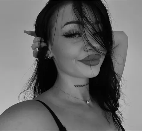 OnlyFans cuenta goldie_e header 2