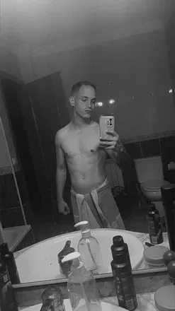 OnlyFans cuenta c.f.j avatar 1