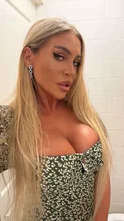OnlyFans of elizabeth_vlp