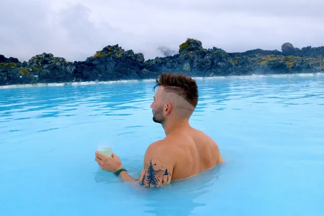 OnlyFans account  master-olec header 2