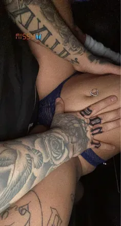 OnlyFans cuenta heluvsrissa header 2