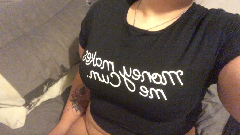OnlyFans account  lovelylauren_27 header 2