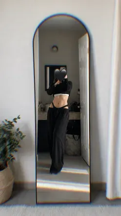 OnlyFans of adriimonlu
