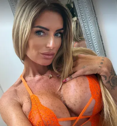 OnlyFans of kellyrose.official