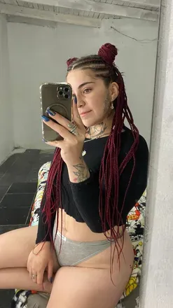 OnlyFans of melaniailenbj