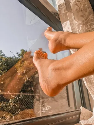 OnlyFans cuenta feet_dreamz_1 header 2