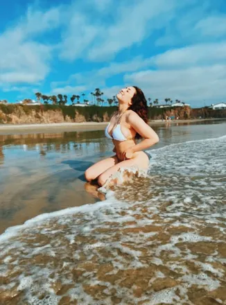 OnlyFans cuenta isisalexanderr header 2