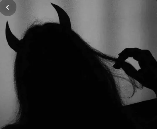 OnlyFans cuenta remidemonessdark header 2
