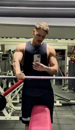 OnlyFans account  mateobenjamin avatar 1