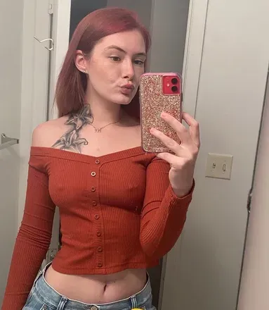 OnlyFans cuenta lilladymi header 2