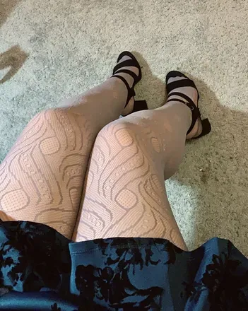 OnlyFans account  emberphoenix99 avatar 1