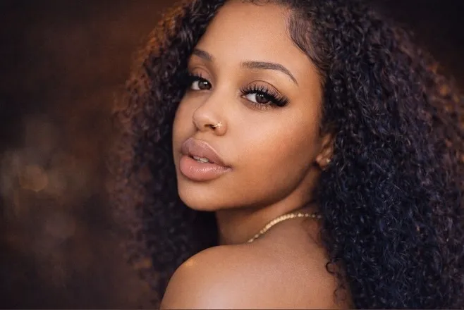 OnlyFans account  nyla18 header 2