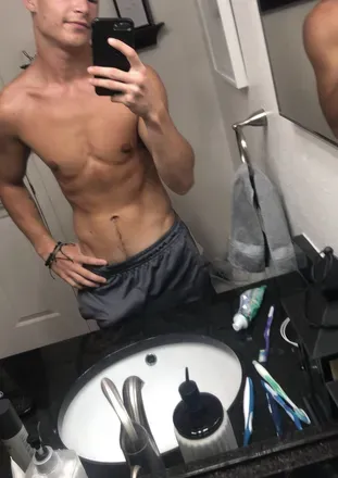 OnlyFans account  joncoreza avatar 1