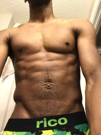 OnlyFans account  useemcool header 2