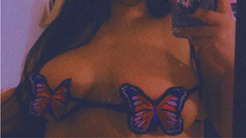OnlyFans cuenta v_abigailxxx header 2