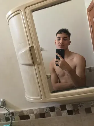OnlyFans cuenta geovanny.18 header 2