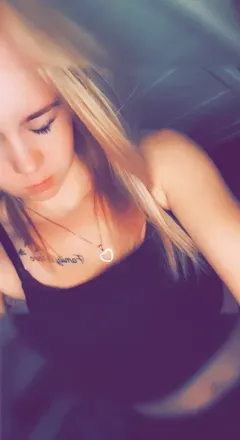 OnlyFans cuenta blondiiie_03 avatar 1