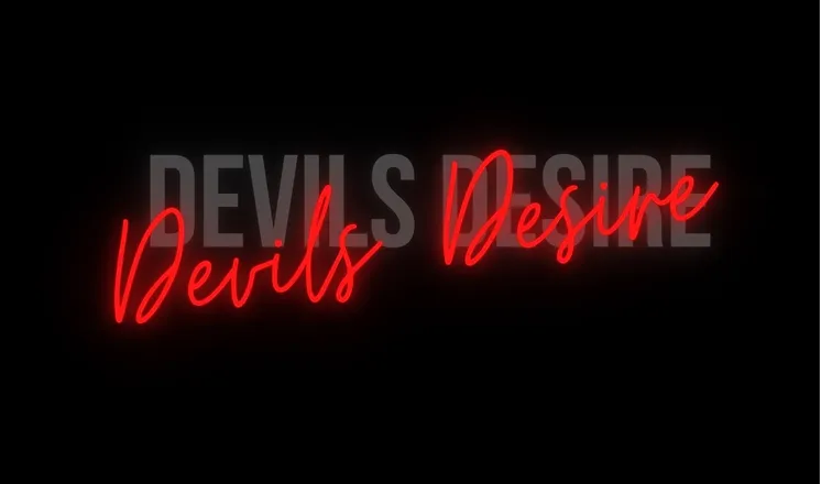 OnlyFans account  devils.x.desire header 2
