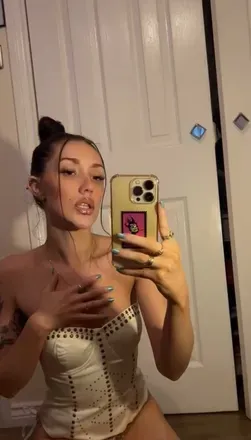 OnlyFans cuenta foxyknoxyxo avatar 1