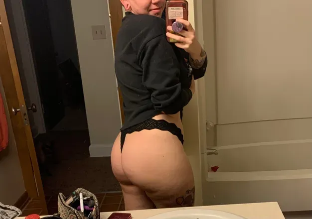 OnlyFans cuenta mollycrew avatar 1