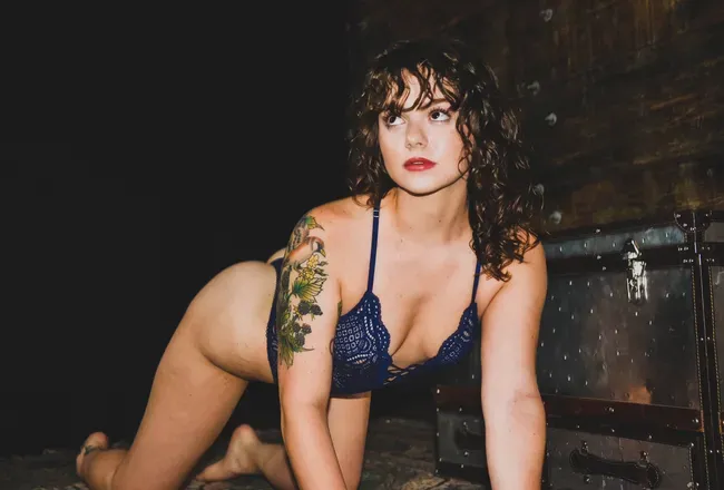 OnlyFans cuenta sweetkiera header 2