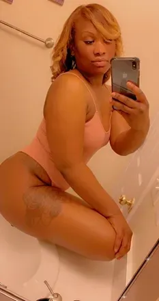 OnlyFans cuenta sheenasworld header 2