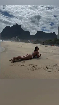 OnlyFans cuenta lucia_morann header 2