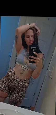 OnlyFans account  horrorgirl17 avatar 1