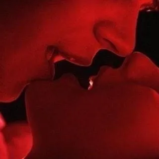 OnlyFans cuenta ellemayxoxo header 2