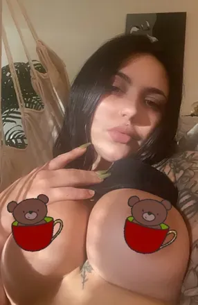 OnlyFans account  rawflower avatar 1