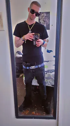 OnlyFans account  jooliofoolio avatar 1