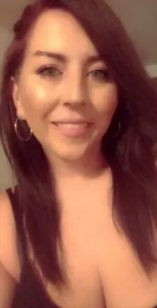 OnlyFans cuenta lonelyhousemom avatar 1
