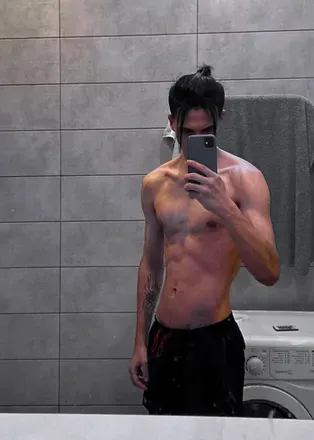 OnlyFans account  gradus_up avatar 1