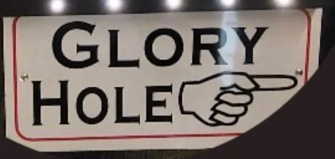 OnlyFans cuenta tempe.gloryhole header 2