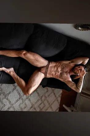 OnlyFans cuenta rough_velvet_x header 2
