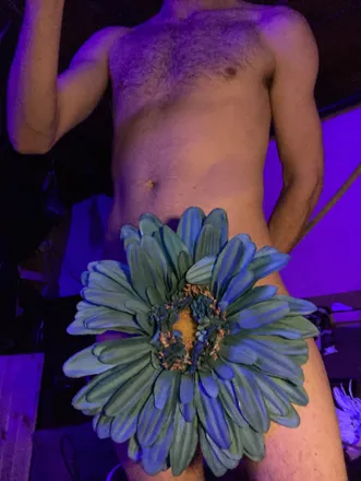 OnlyFans cuenta wilderthanthenextguy header 2