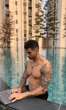 OnlyFans cuenta alexboyka avatar 1