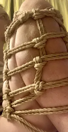 OnlyFans account  mutable_worth avatar 1