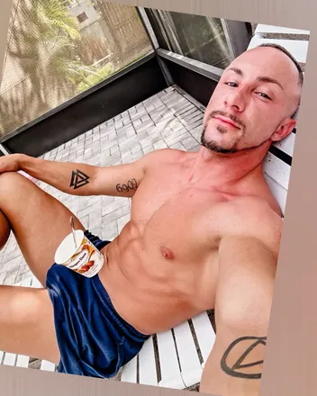OnlyFans cuenta coltonjeffrey header 2