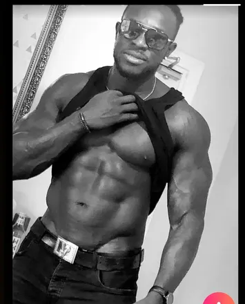 OnlyFans cuenta mlstallion2020 header 2