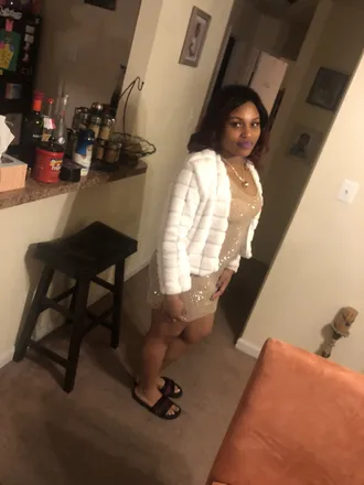 OnlyFans cuenta makeemweakintheknees header 2