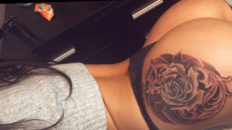OnlyFans cuenta hotbabewanted header 2