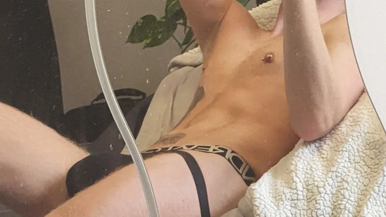 OnlyFans account  johnnydtwunk header 2