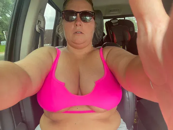 OnlyFans cuenta thickthighsgonewild header 1
