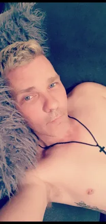 OnlyFans cuenta u104295816 header 2