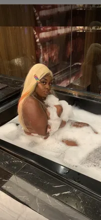 OnlyFans cuenta fattycakes header 2